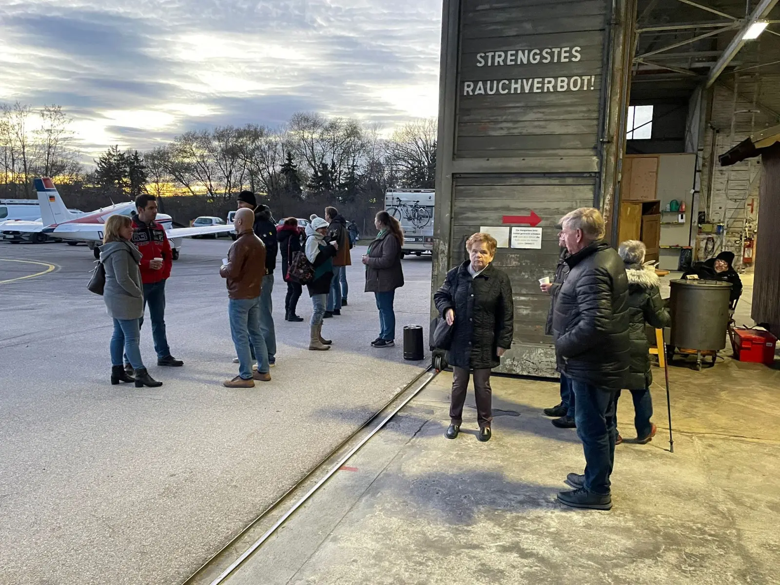 Titelbild: Punsch & Maroni